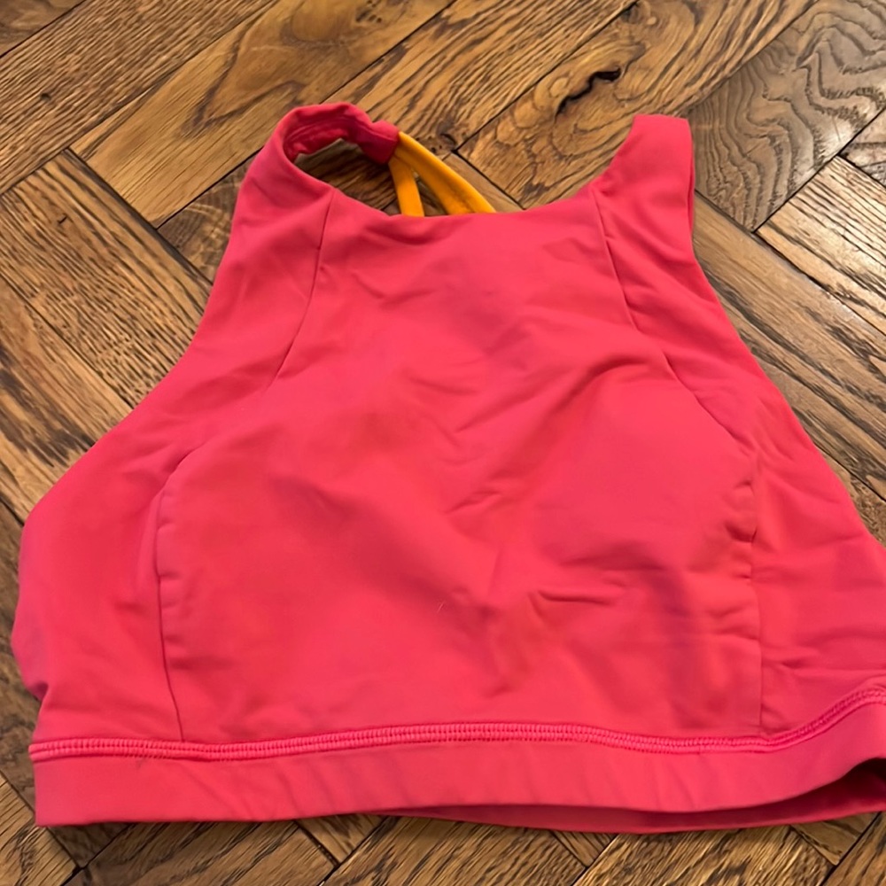 Lululemon sports bra (size 4)